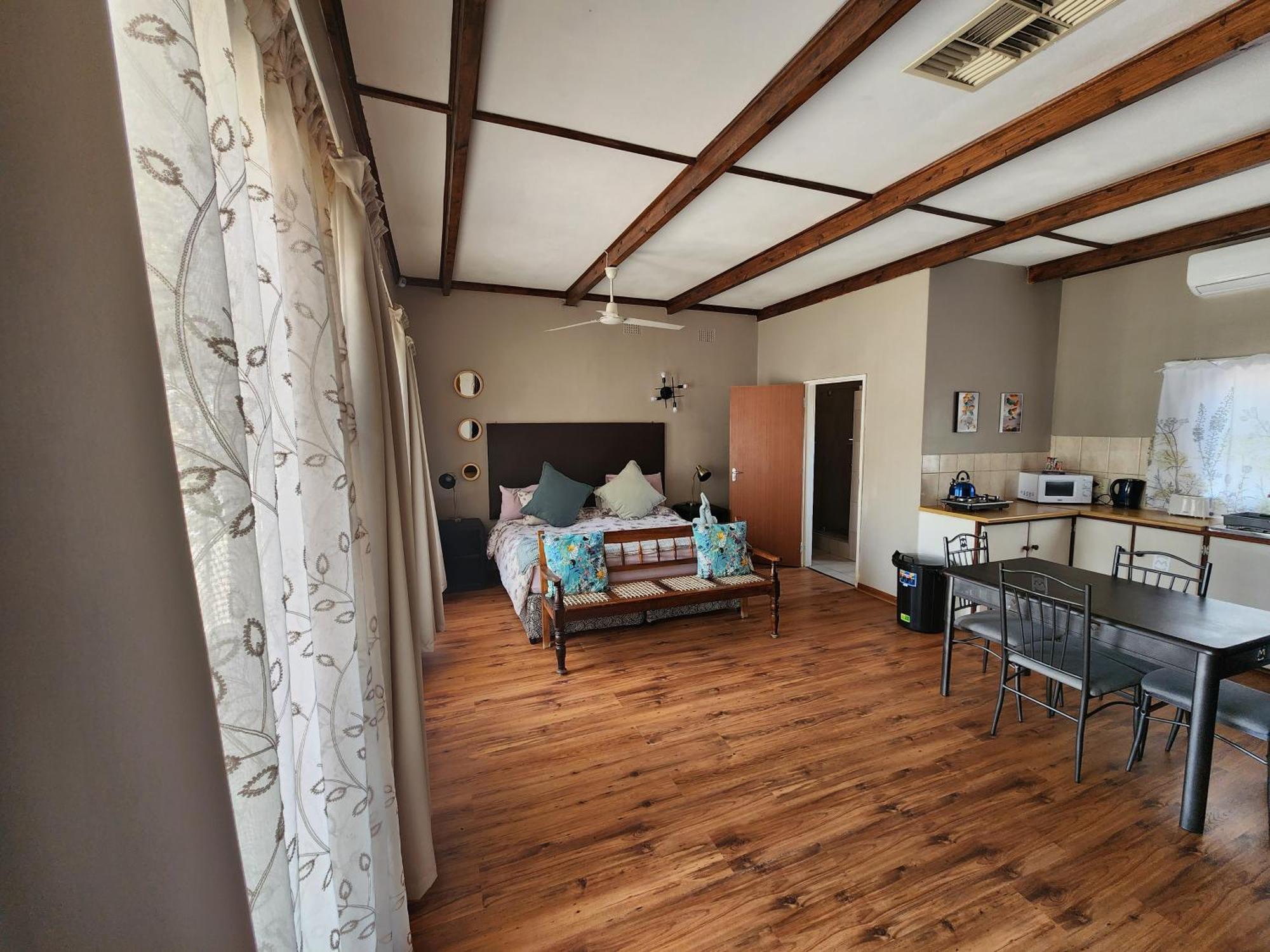 Midway Overnight Rooms 킴벌리 외부 사진