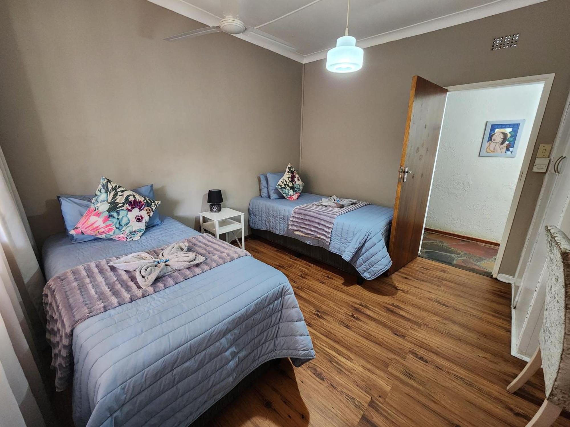 Midway Overnight Rooms 킴벌리 외부 사진