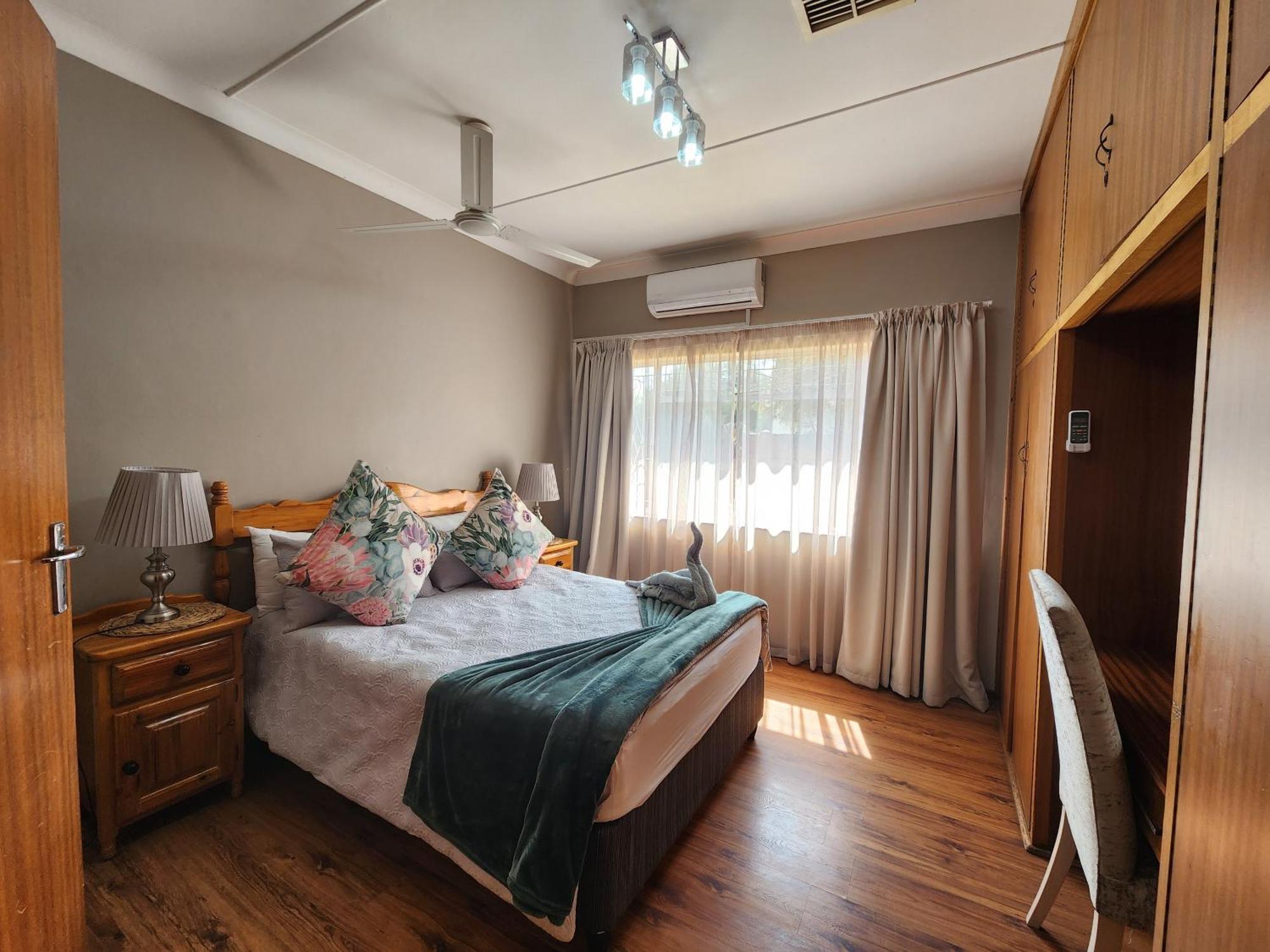 Midway Overnight Rooms 킴벌리 외부 사진